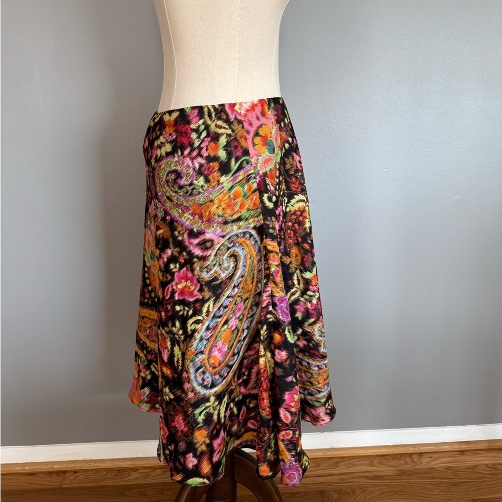 Ralph Lauren Silk Paisley Skirt. - Picture 3 of 5